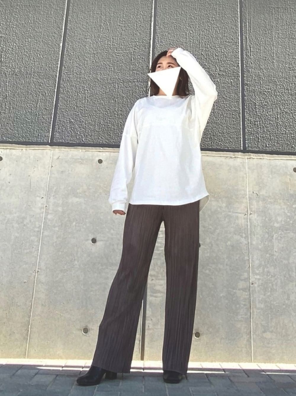 「秋コーデ、ラフ、ゆるコーデ」｜「GRLのプリーツストレートパンツ（その他パンツ、パープル系）」を使った、Miyuki さん（レディース・157cm）の秋コーディネートの1枚目の写真