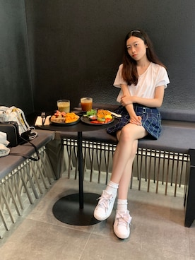 「Honeys」｜「アイテム（レッグウェア）」を使った、Smileysisさん（レディース・165cm）の春コーディネート