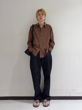 「ISLAND SLIPPER（アイランドスリッパ）のアイテム（サンダル）」を使った、manatoさん（メンズ・173cm）の秋コーディネート