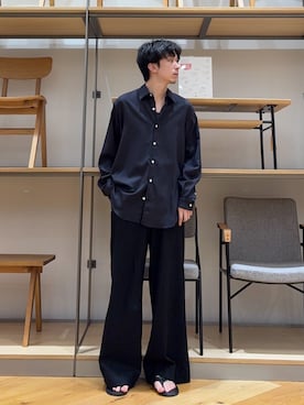 「URBAN RESEARCH（アーバンリサーチ）のWASHABLE WOOL REG SHIRTS（シャツ/ブラウス、ブルー系）」を使った、manatoさん（メンズ・173cm）の夏コーディネート