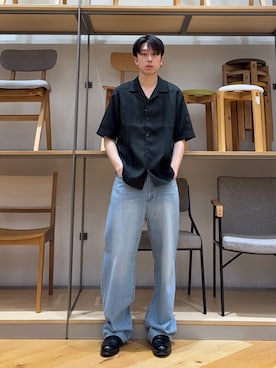 「URBAN RESEARCH ROSSO（アーバンリサーチロッソ）の『WEB限定』『XLサイズあり』ウォッシャブルドライタッチ半袖シャツ（シャツ/ブラウス、ブラック系）」を使った、manatoさん（メンズ・173cm）の春コーディネート