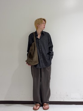 「アイテム（ピアス（両耳用））」を使った、manatoさん（メンズ・173cm）の秋コーディネート