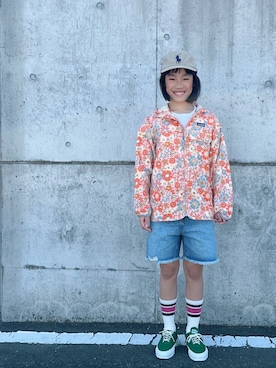 「アイテム（ナイロンジャケット）」を使った、reaxcheeseさん（キッズ・143cm）の秋コーディネート