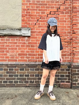 「LOWRYS FARM（ローリーズファーム）の【Smart Price】ラグランＴ　660143（Tシャツ/カットソー、ベージュ系）」を使った、reaxcheeseさん（キッズ・143cm）の春コーディネート
