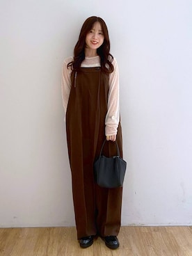 「アイテム（サロペット/オーバーオール）」を使った、yuiさん（レディース・158cm）の秋コーディネート