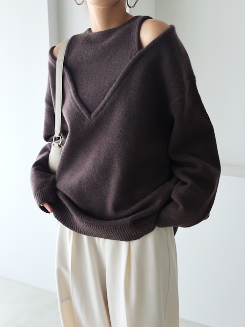 a m i （即購入可）様　トップス　グレー セール】肩スリットレイヤード風ニットトップス（ニット/セーター