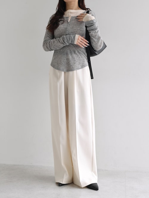 ヘンリーネックシアートップス