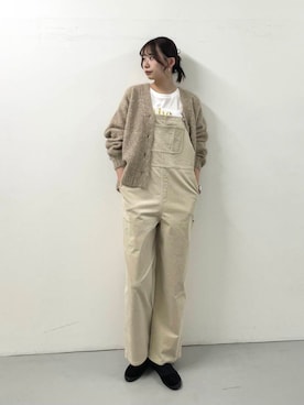 「URBAN RESEARCH DOORS（アーバンリサーチドアーズ）の『UR TECH』コーデュロイサロペット（サロペット/オーバーオール、ホワイト系）」を使った、macoさん（レディース・172cm）の秋コーディネート