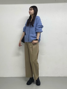 「URBAN RESEARCH DOORS（アーバンリサーチドアーズ）のアルパカシャギーカーディガン（カーディガン/ボレロ、ブルー系）」を使った、macoさん（レディース・172cm）の秋コーディネート