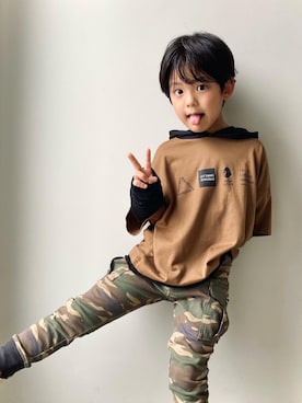 「jeans-b（ジーンズベー）のアイテム」を使った、𝗧𝗼𝗻𝗮𓃟𝗡𝗮𝘀𝗵𝗶さん（キッズ・110cm）の秋コーディネート
