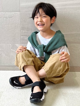 「アイテム（サンダル）」を使った、𝗧𝗼𝗻𝗮𓃟𝗡𝗮𝘀𝗵𝗶さん（キッズ・110cm）の春コーディネート