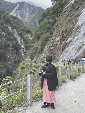 「BONLECILL（ボンルシール）のアイテム（ミリタリージャケット、ブラック系）」を使った、Zoe/肉伊さん（レディース・157cm）の冬コーディネート