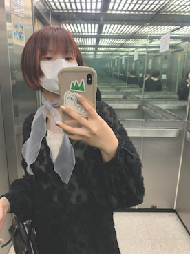 「iFace（アイフェイス）のアイテム」を使った、Zoe/肉伊さん（レディース・156cm）の春コーディネート