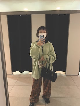 「Cerealのアイテム（スラックス、グリーン系）」を使った、Zoe/肉伊さん（レディース・157cm）の秋コーディネート