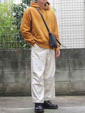 「INTER FACTORY（インターファクトリー）のアイテム（カーゴパンツ）」を使った、シゲさん（メンズ・170cm）の夏コーディネート