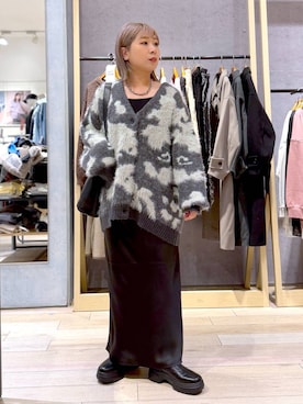 「LEPSIM（レプシィム）のストレッチサテンスカート　497324（スカート）」を使った、ぴんさん（レディース・153cm）の秋コーディネート