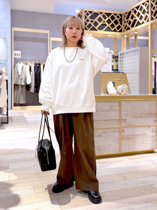 Mister Donut】フォトクルースウェット 627323（スウェット）｜LEPSIM