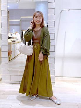 「アイテム（デジタル腕時計）」を使った、ぴんさん（レディース・153cm）の秋コーディネート