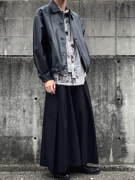 「袴パンツ」｜「アイテム（ブルゾン）」を使った、黒男さん（メンズ・178cm）の秋コーディネート