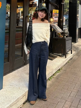 「FREE'S MART（フリーズマート）のフロントポケットソフトバギーデニム（デニムパンツ）」を使った、𝐑𝐈𝐎さん（レディース・163cm）の秋コーディネート