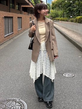 「アイテム（テーラードジャケット）」を使った、𝐑𝐈𝐎さん（レディース・163cm）の夏コーディネート