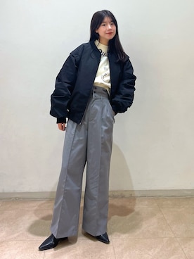「FREE'S MART（フリーズマート）のアイテム（MA-1）」を使った、𝐑𝐈𝐎さん（レディース・163cm）の冬コーディネート