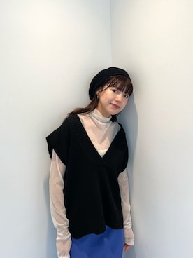 「スリット」｜「アイテム（ハンチング/ベレー帽）」を使った、𝐑𝐈𝐎さん（レディース・163cm）の秋コーディネート
