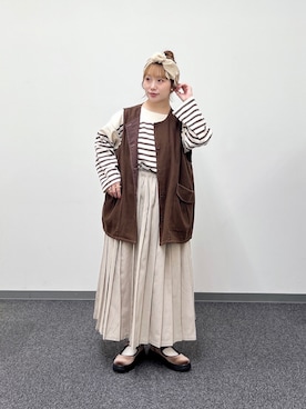 「アイテム（ベスト）」を使った、Misaki Makiさん（レディース・149cm）の秋コーディネート