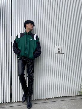 「Chikashitsu +（チカシツプラス）のアイテム（ブーツ）」を使った、Keitaさん（メンズ・184cm）の秋コーディネート