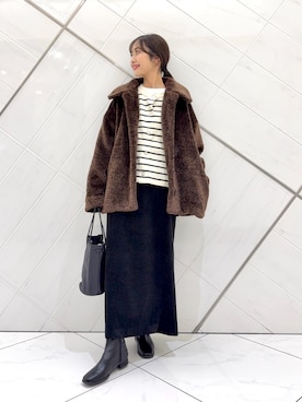 「アイテム（その他アウター）」を使った、井上　裕美さん（レディース・158cm）の秋コーディネート
