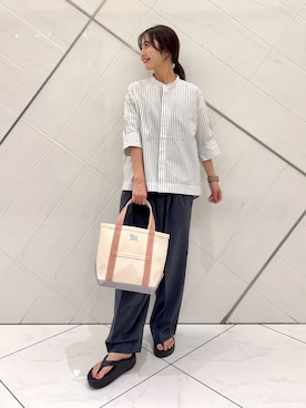 「FORK&SPOON（フォークアンドスプーン）のアイテム」を使った、井上　裕美さん（レディース・158cm）の春コーディネート