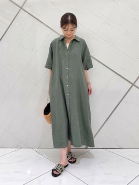 「アイテム（シャツワンピース、グリーン系）」を使った、イノウエ ユミさん（レディース・158cm）の夏コーディネート