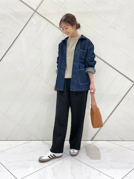 「アイテム（カバーオール）」を使った、井上　裕美さん（レディース・158cm）の秋コーディネート