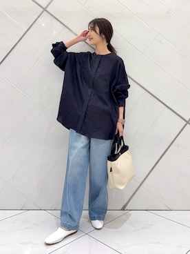 「かぐれ（カグレ）のフェードデニムイージーパンツ（デニムパンツ、ブルー系）」を使った、井上　裕美さん（レディース・158cm）の春コーディネート