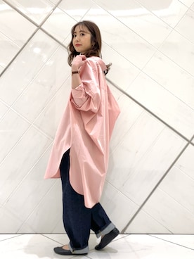 「ビッグシャツ」｜「アイテム（その他）」を使った、イノウエ ユミさん（レディース・158cm）の冬コーディネート