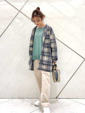 「アイテム（その他アウター）」を使った、井上　裕美さん（レディース・158cm）の冬コーディネート