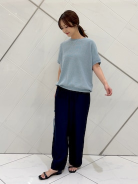 「URBAN RESEARCH DOORS（アーバンリサーチドアーズ）のドライタッチリラックスパンツ（その他パンツ、ブルー系）」を使った、井上　裕美さん（レディース・158cm）の夏コーディネート