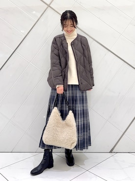 「URBAN RESEARCH DOORS（アーバンリサーチドアーズ）のアイテム（ブーツ）」を使った、井上　裕美さん（レディース・158cm）の冬コーディネート