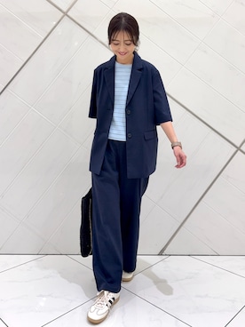 「URBAN RESEARCH（アーバンリサーチ）のadidas　EXCLUSIVE SAMBA LT（スニーカー、ホワイト系）」を使った、井上　裕美さん（レディース・158cm）の春コーディネート