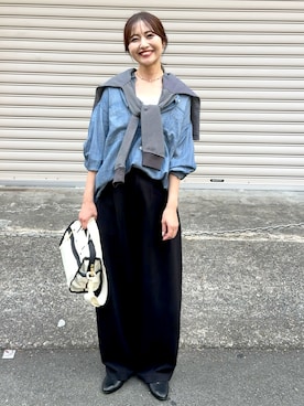 「URBAN RESEARCH DOORS（アーバンリサーチドアーズ）のアイテム（Tシャツ/カットソー）」を使った、井上　裕美さん（レディース・158cm）の秋コーディネート