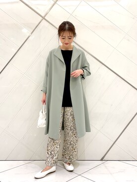 「カラーコート」｜「アイテム（その他アウター）」を使った、イノウエ ユミさん（レディース・158cm）の春コーディネート