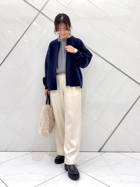 「RODE SKO（ロデスコ）のアイテム」を使った、井上　裕美さん（レディース・158cm）の秋コーディネート