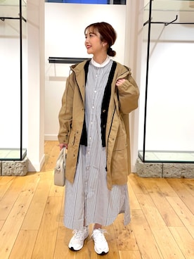 「シャツワンピ」｜「アイテム（その他アウター）」を使った、イノウエ ユミさん（レディース・158cm）の春コーディネート