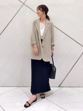 「アイテム（その他アウター）」を使った、井上　裕美さん（レディース・158cm）の春コーディネート