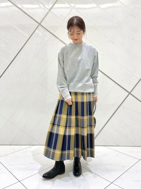「URBAN RESEARCH DOORS（アーバンリサーチドアーズ）のピンタックフリルスタンドカラーブラウス（シャツ/ブラウス）」を使った、井上　裕美さん（レディース・158cm）の秋コーディネート