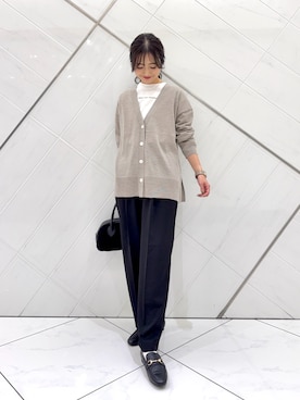 「アイテム（パンプス）」を使った、井上　裕美さん（レディース・158cm）の秋コーディネート
