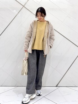 「アイテム（その他アウター）」を使った、井上　裕美さん（レディース・158cm）の冬コーディネート