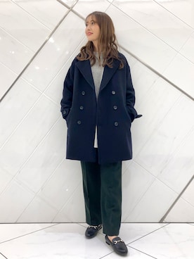 「ニット/セーター」｜「アイテム（ピーコート）」を使った、井上　裕美さん（レディース・158cm）の秋コーディネート