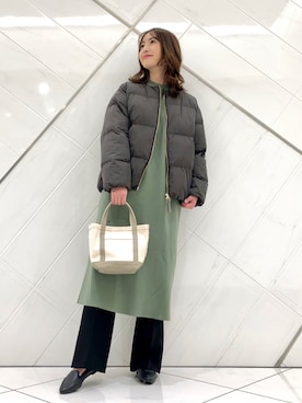 「RODE SKO」｜「アイテム（スリッポン）」を使った、イノウエ ユミさん（レディース・158cm）の冬コーディネート