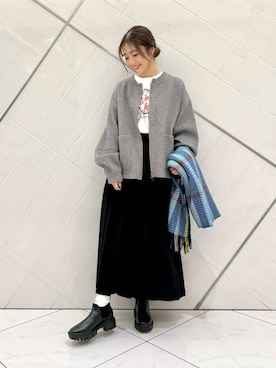 「SENSE OF PLACE by URBAN RESEARCH（センスオブプレイスバイアーバンリサーチ）のアイテム（Tシャツ/カットソー）」を使った、井上　裕美さん（レディース・158cm）の秋コーディネート